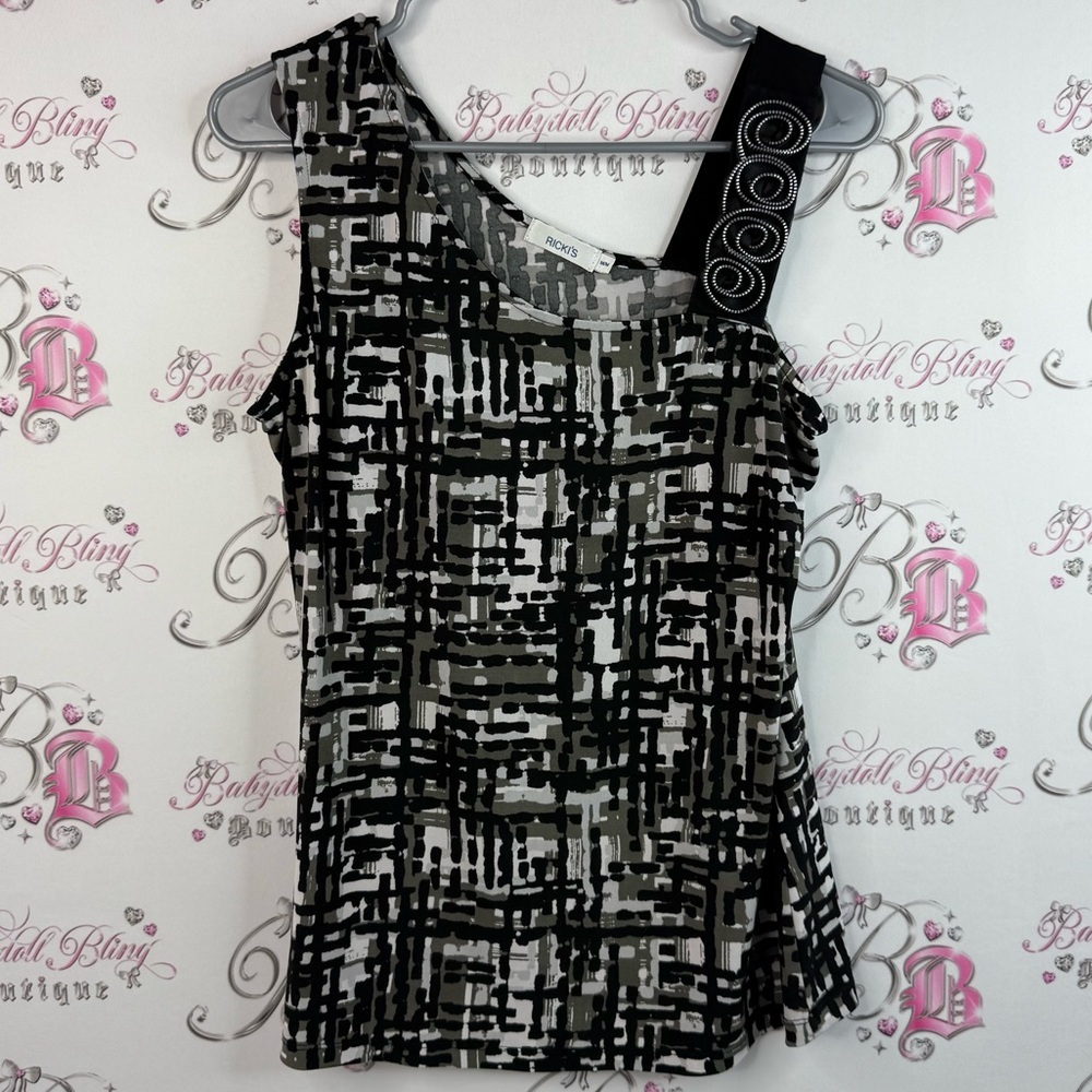 Ricki's tank top, abstract, zipper, rose detail, Black and Gray Patterned Top